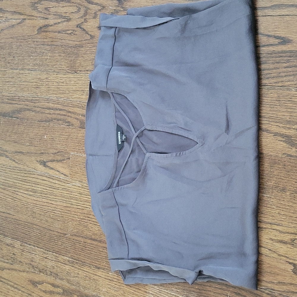 Express size Medium top